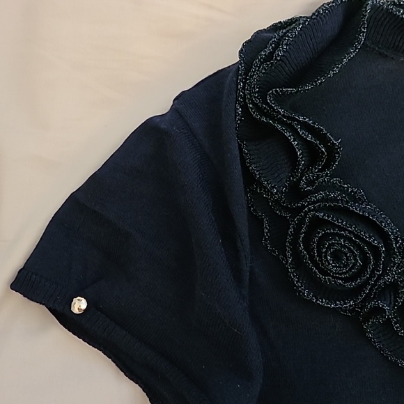 WR blue top with frilly collar - Picture 2 of 7